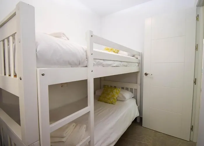 Appartement Ref 302 Front In Popular Riverina *