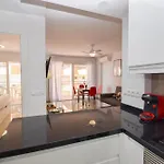 Appartamento Ref 302 Front In Popular Riverina *