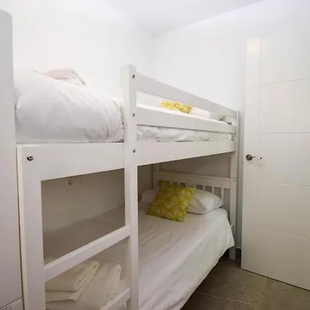 Apartamento Ref 302 Front In Popular Riverina *