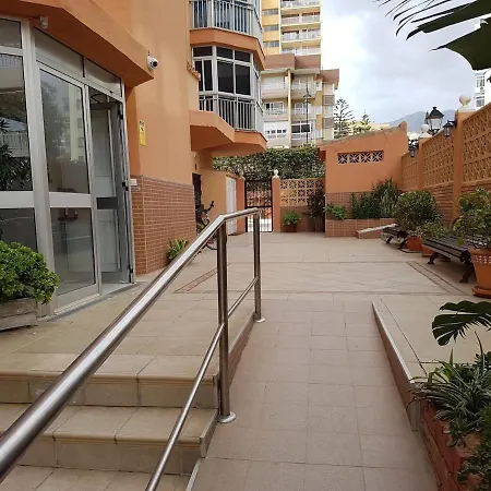 Ref 302 Front In Popular Riverina Fuengirola