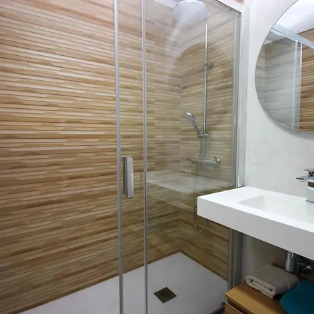 Ref 302 Front In Popular Riverina Fuengirola