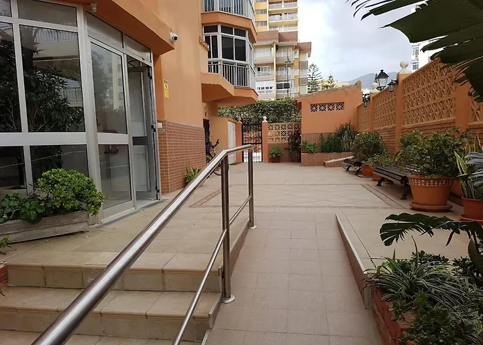 Ref 302 Front In Popular Riverina Fuengirola